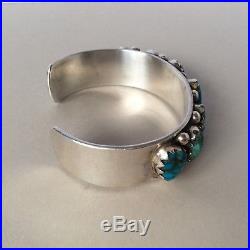 1970s NATIVE AMERICAN NAVAJO TURQUOISE NUGGET STERLING SILVER BANGLE CUFF 55.9g