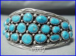 Astonishing Vintage Navajo Old Kingman Turquoise Sterling Silver Bracelet Old