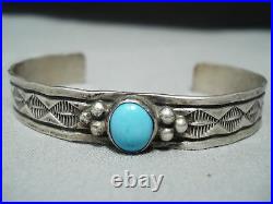 Beautiful Vintage Navajo Sleeping Beauty Turquoise Sterling Silver Bracelet