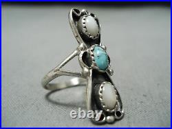 Beautiful Vintage Navajo Turquoise & Mother Of Pearl Sterling Silver Ring