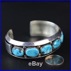Classic Vintage Navajo old Kingman Turquoise cuff bracelet Sterling Silver. 925