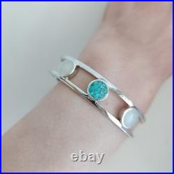 Dune Jewelry Triple Sandglobe Cuff Bracelet Sterling Silver Turquoise Sand 6.5 Dune Jewelry Triple Sandglobe Cuff Bracelet Sterling Silver Turquoise Sand 6.5