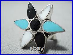 Exquisite Vintage Zuni Inlay Turquoise Jet Sterling Silver Flower Ring