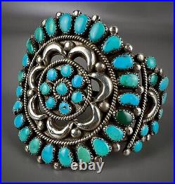 GORGEOUS Vintage Navajo Sterling Silver Turquoise Cluster Cuff Bracelet