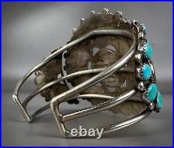 GORGEOUS Vintage Navajo Sterling Silver Turquoise Cluster Cuff Bracelet