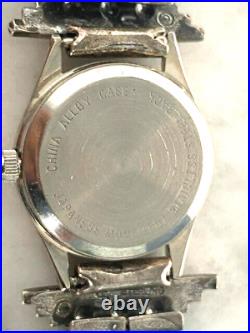 Nat. American Shube's 925 Sterling Silver Turquoise Silver Moon Watch, Eagle Tip