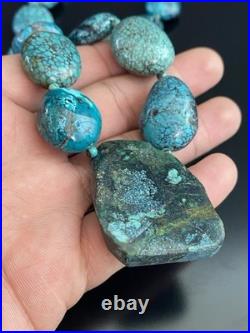 Native American Vintage Sterling Silver. 925 Clasp Chunky Turquoise Necklace Native American Vintage Sterling Silver. 925 Clasp Chunky Turquoise Necklace