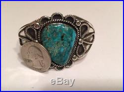 Navajo Blue Diamond Turquoise Sterling Silver Bracelet Cuff Vintage 1970 Pretty