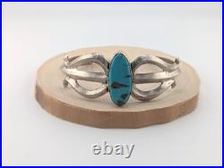 Navajo Cuff Bracelet Sterling Silver Signed NA Turquoise Jewelry Tufa Cast sz 8