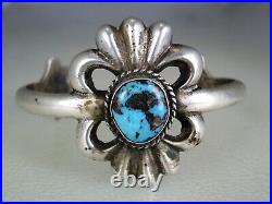 OLD NAVAJO HAND CAST STERLING SILVER & BISBEE TURQUOISE BRACELET small wrist