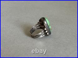Old Pawn Navajo Sterling Silver and Turquoise Ring. Size 5 1/4