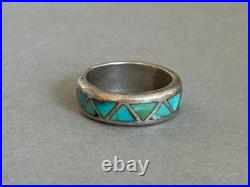Old Pawn Zuni Sterling Silver with Inlaid Turquoise Wedding Band Ring. Size 10