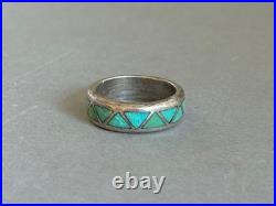 Old Pawn Zuni Sterling Silver with Inlaid Turquoise Wedding Band Ring. Size 10