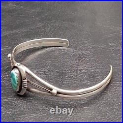 STERLING SILVER 925 Tribal Cuff Bracelet Whit Turquoise. 17.415