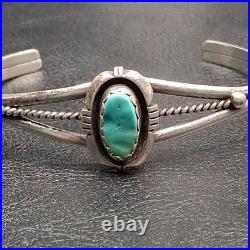 STERLING SILVER 925 Tribal Cuff Bracelet Whit Turquoise. 17.415