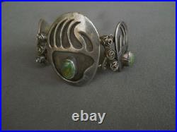 Southwestern Native American Turquoise Sterling Silver Bear Paws Roses Bracelet Southwestern Native American Turquoise Sterling Silver Bear Paws Roses Bracelet