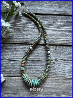 Sterling Silver Graduated Green Turquoise Bead Necklace. 18 inch