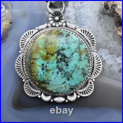 Sterling Silver Southwestern Style Round Turquoise Decorated Pendant For Women Sterling Silver Southwestern Style Round Turquoise Decorated Pendant For Women