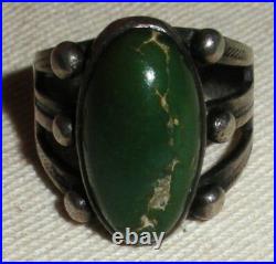 VINTAGE EARLY NAVAJO GREAT GREEN TURQUOISE STERLING SILVER RING SIZE 6 vafo