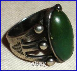 VINTAGE EARLY NAVAJO GREAT GREEN TURQUOISE STERLING SILVER RING SIZE 6 vafo
