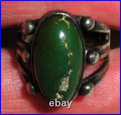 VINTAGE EARLY NAVAJO GREAT GREEN TURQUOISE STERLING SILVER RING SIZE 6 vafo