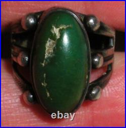 VINTAGE EARLY NAVAJO GREAT GREEN TURQUOISE STERLING SILVER RING SIZE 6 vafo