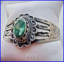 VINTAGE FRED HARVEY ERA 925 STERLING SILVERGREEN OVAL 17x12 TURQUOISE BRACELET VINTAGE FRED HARVEY ERA 925 STERLING SILVERGREEN OVAL 17x12 TURQUOISE BRACELET