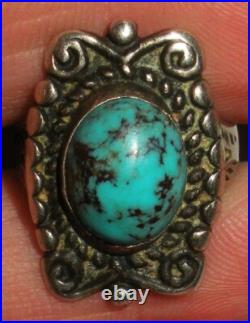 VINTAGE NAVAJO TURQUOISE STERLING SILVER RING GREAT DESIGN SIZE 8 1/4 vafo