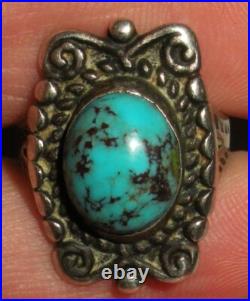 VINTAGE NAVAJO TURQUOISE STERLING SILVER RING GREAT DESIGN SIZE 8 1/4 vafo