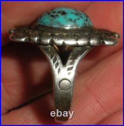 VINTAGE NAVAJO TURQUOISE STERLING SILVER RING GREAT DESIGN SIZE 8 1/4 vafo