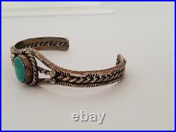 VTG Native American Sterling Silver & Turquoise Rope & Stamp Detail Bracelet