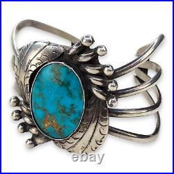 Vintage Native American Navajo Sterling Silver Beautiful Turquoise Cuff Bracelet