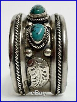 Vintage Native American Navajo Sterling Silver Turquoise Cuff Bracelet Nice Vintage Native American Navajo Sterling Silver Turquoise Cuff Bracelet Nice