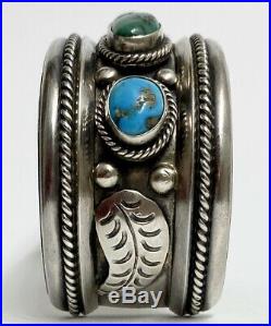 Vintage Native American Navajo Sterling Silver Turquoise Cuff Bracelet Nice Vintage Native American Navajo Sterling Silver Turquoise Cuff Bracelet Nice
