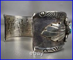 Vintage Navajo Cast Sterling Silver Kingman Turquoise Cuff Bracelet OLD