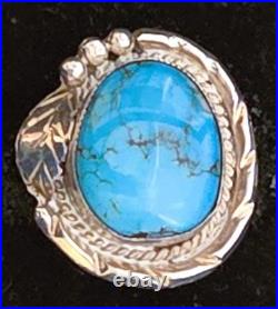 Vintage Navajo SINGLE-STONE BISBEE BLUE Turquoise Sterling Silver Ring