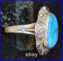 Vintage Navajo SINGLE-STONE BISBEE BLUE Turquoise Sterling Silver Ring