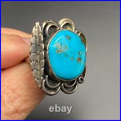 Vintage Navajo Turquoise Sterling Silver Ring Size 6.25