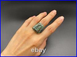 Vintage Southwestern Sterling Silver Turquoise Ring Size 7 Vintage Southwestern Sterling Silver Turquoise Ring Size 7