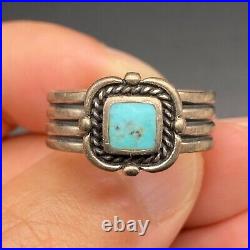 Vintage Southwestern Turquoise Sterling Silver Ring Size 8.5