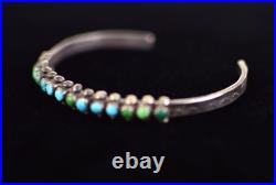 Zuni Snake eye Bracelet (14 turquoise stones)
